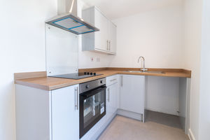Kitchen- click for photo gallery